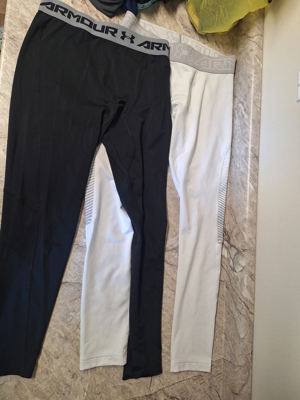 Under Armour Black & White Performance Compression Leggings Duo